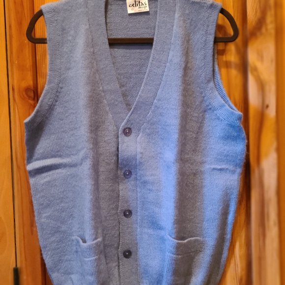 Men's sweater vest - Picture 1 of 5